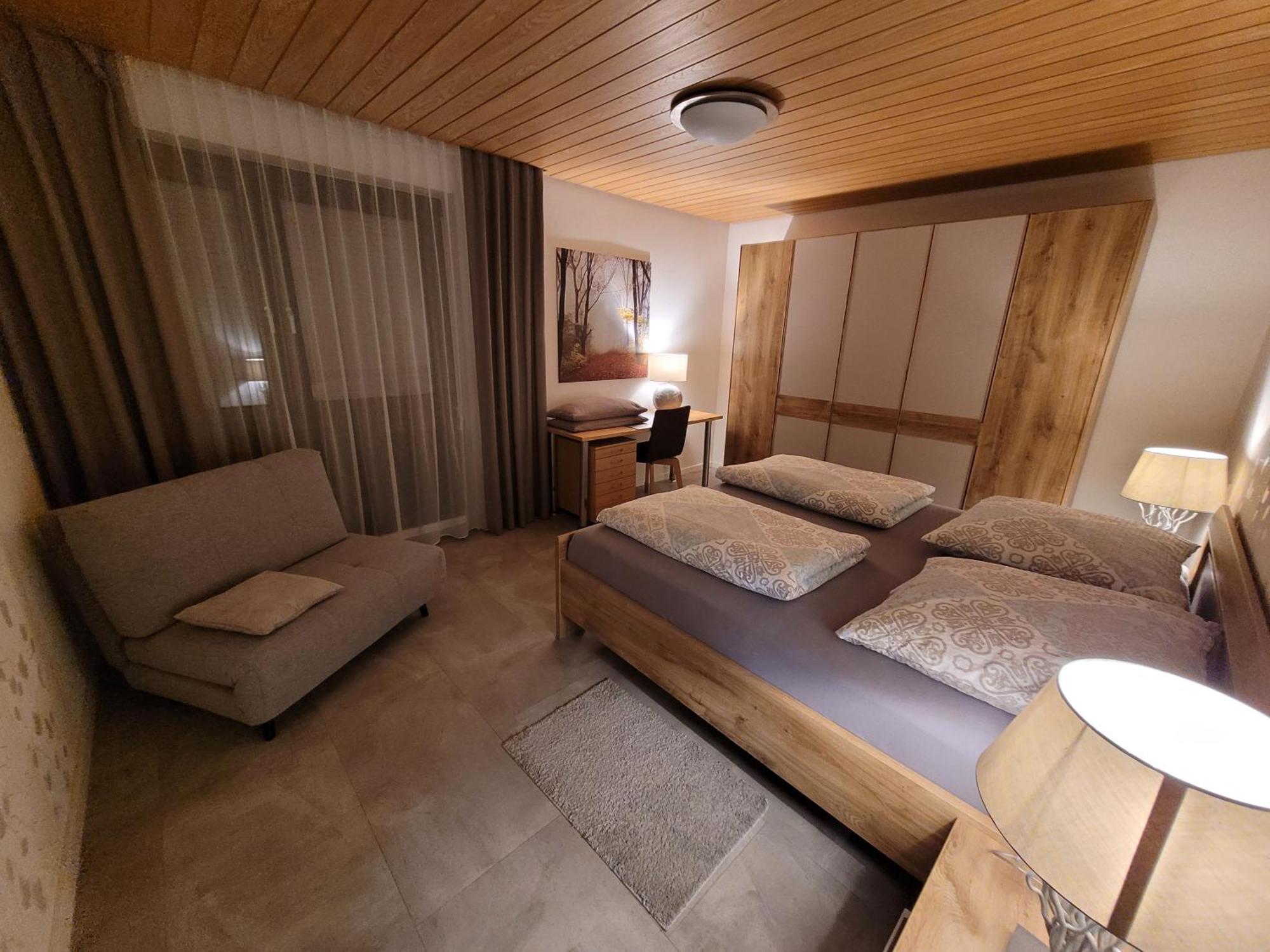 Komfort-Ferienwohnung Auf Der Eulenburg Grafengehaig Exterior foto